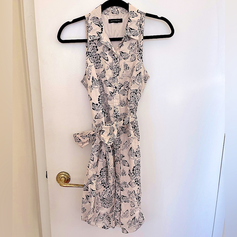 Banana Republic Button Down Collared Dress + Waist Tie | Size S | Worn 3x